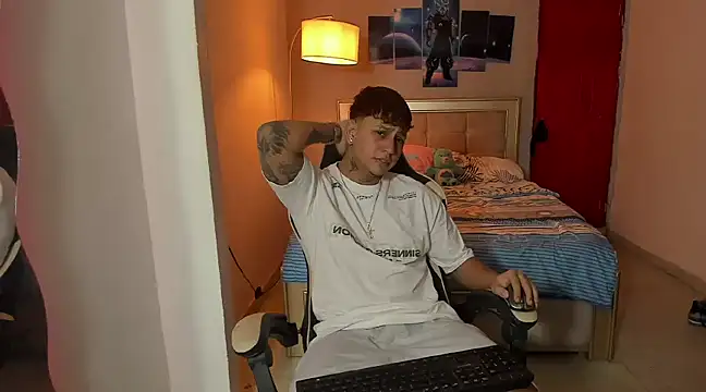 Jake simons online show from 12-31-24, 02:19