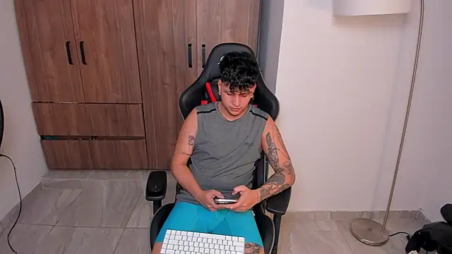 Jake simons online show from 11-28-25, 11:02