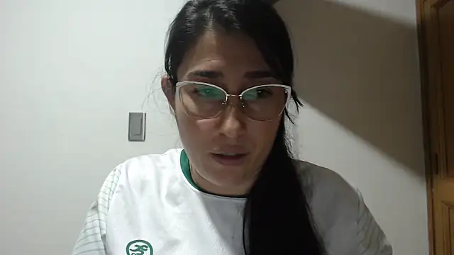 andreaisis2 online show from 04-15-26, 11:16