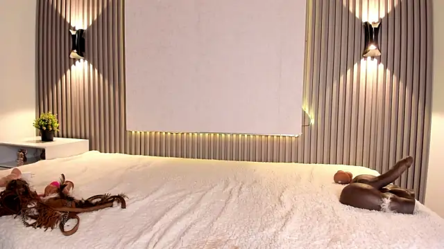 Zafiiraa online show from 02-28-25, 02:09