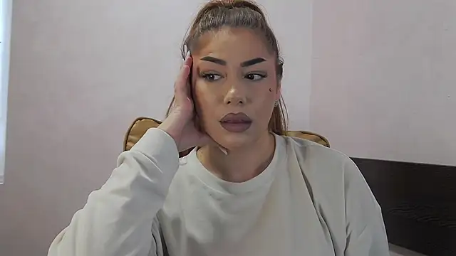 Ella sweety online show from 05-20-26, 05:35