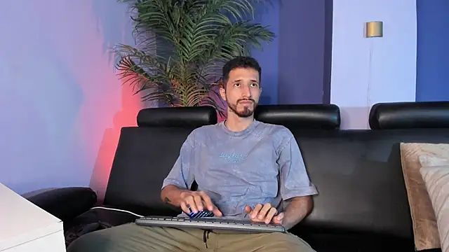 sam bisex online show from 04-01-26, 04:02