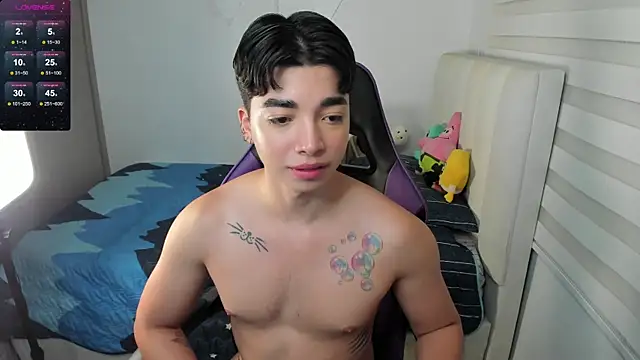 santy7v7 online show from 10-04-25, 12:25