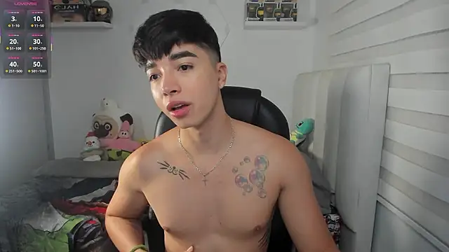 santy7v7 online show from 02-25-26, 01:43