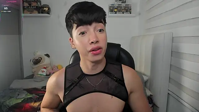 santy7v7 online show from 03-15-26, 01:39