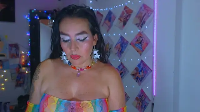 sweet vanessa 22 online show from 10-26-25, 05:57