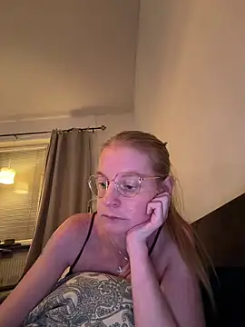 Snapshot of jannis1992 chatting on 06-05-26, 08:47 jannis1992 online show from 06-05-26, 08:47