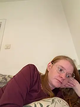 Snapshot of jannis1992 chatting on 06-25-26, 04:23 jannis1992 online show from 06-25-26, 04:23