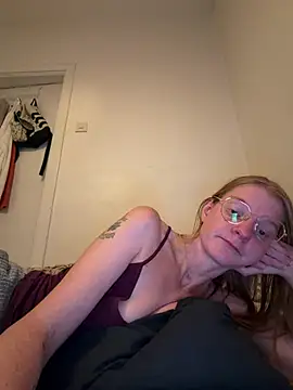 Snapshot of jannis1992 chatting on 07-22-26, 08:00 jannis1992 online show from 07-22-26, 08:00