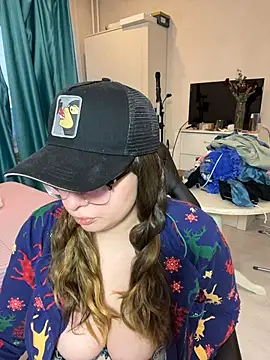 DienkaGreen online show from 02-04-26, 06:41