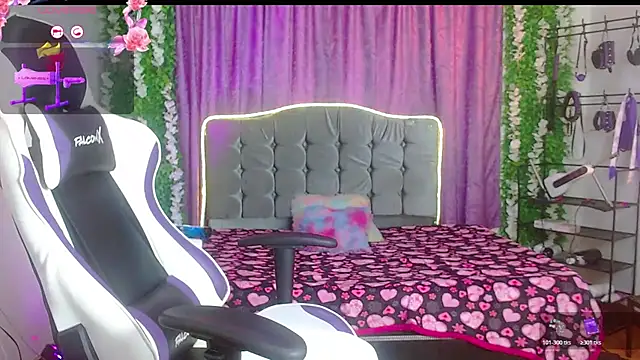 ariana-lopez online show from 06-04-26, 05:19