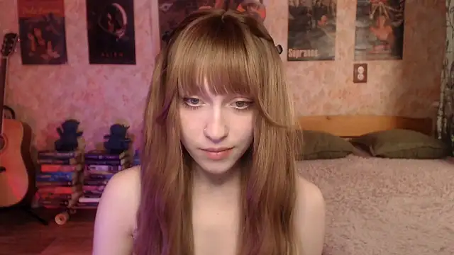 Friendly Ellie online show from 04-19-26, 12:22