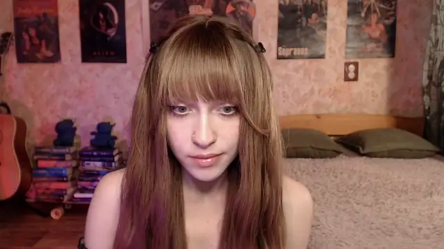 Friendly Ellie online show from 06-04-26, 11:22