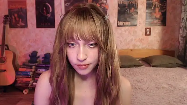 Friendly Ellie online show from 07-22-26, 01:19