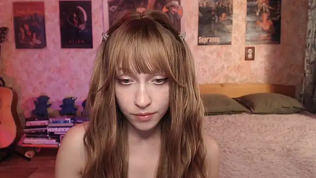 Friendly Ellie online show from 07-27-26, 01:40