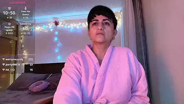 ISABEEL SOFIA01 online show from 03-08-26, 12:41