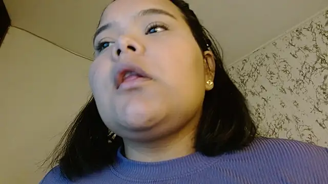 sexychubby    online show from 11-30-25, 08:13