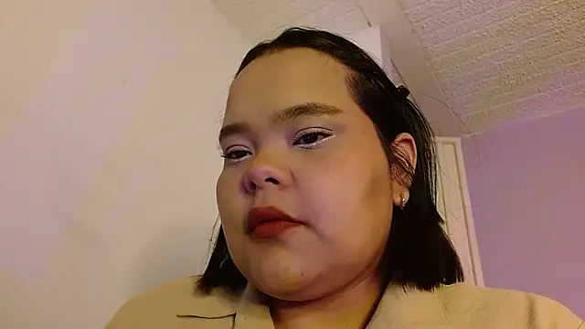 Snapshot of sexychubby___ chatting on 06-15-26, 06:54 sexychubby online show from 06-15-26, 06:54