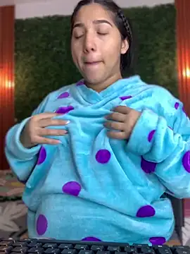 Amandanauty online show from 01-04-25, 02:14