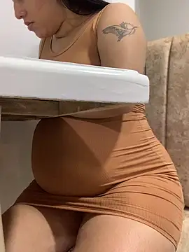 Amandanauty online show from 01-19-25, 02:57