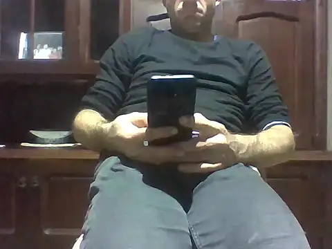 aroj95 online show from 10-13-25, 11:16