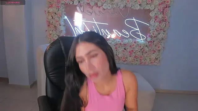 MarieJaneX online show from 12-18-24, 11:02