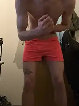 Snapshot of bigcockinroom chatting on 03-22-25, 10:37 bigcockinroom online show from 03-22-25, 10:37