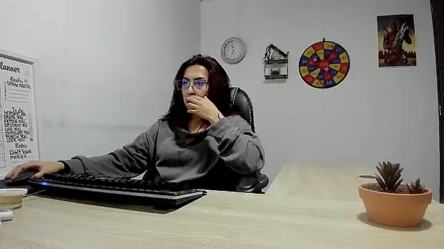 Scarlett Sen online show from 01-14-25, 05:45