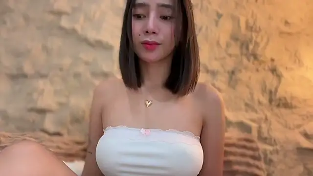 GenesisCastillano online show from 03-31-26, 03:52