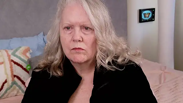 Kaitlyn Winters online show from 02-20-26, 06:52