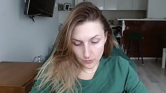 illusorycat online show from 10-05-25, 11:52