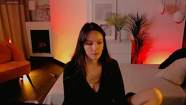 AgnesGoddess online show from 10-01-25, 07:47