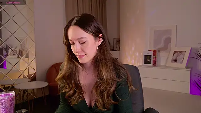 AgnesGoddess online show from 06-06-26, 12:49