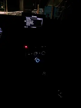 Snapshot of utoopia777 chatting on 11-27-25, 04:09 utoopia777 online show from 11-27-25, 04:09