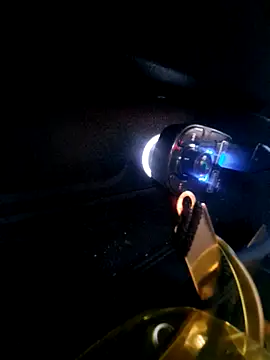 Snapshot of utoopia777 chatting on 12-21-25, 12:12 utoopia777 online show from 12-21-25, 12:12