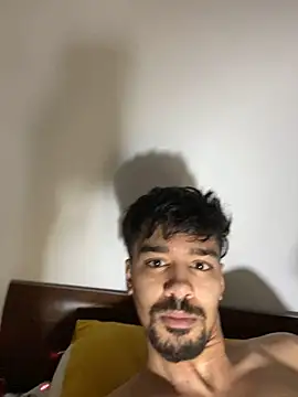 Snapshot of Hermanooooooo chatting on 03-31-26, 12:38 Hermanooooooo online show from 03-31-26, 12:38