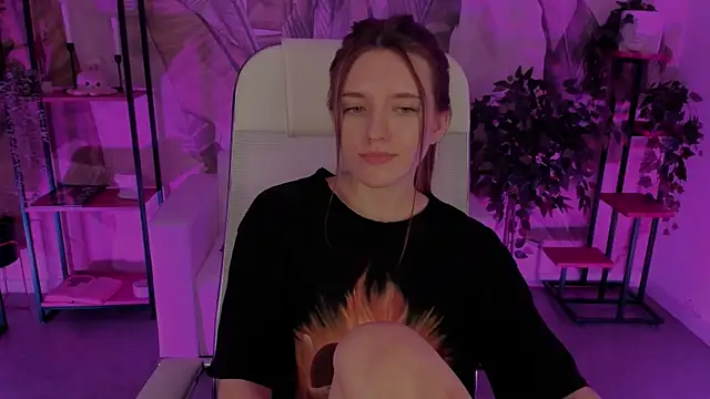 Snapshot of JennyDens chatting on 03-10-25, 08:48 JennyDens online show from 03-10-25, 08:48