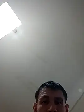 Snapshot of poissinet2 chatting on 09-08-25, 08:08 poissinet2 online show from 09-08-25, 08:08