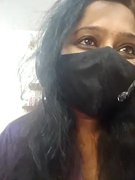 sexynayan23 online show from 09-10-25, 04:56