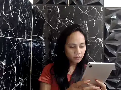 Snapshot of MissKeanna chatting on 01-05-25, 08:00 MissKeanna online show from 01-05-25, 08:00