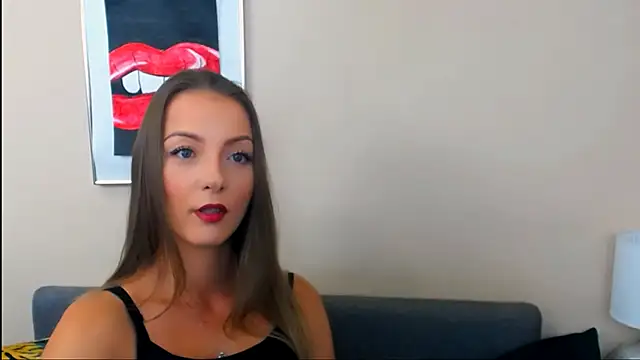 Snapshot of NatalieSexy chatting on 07-03-26, 06:09 NatalieSexy online show from 07-03-26, 06:09