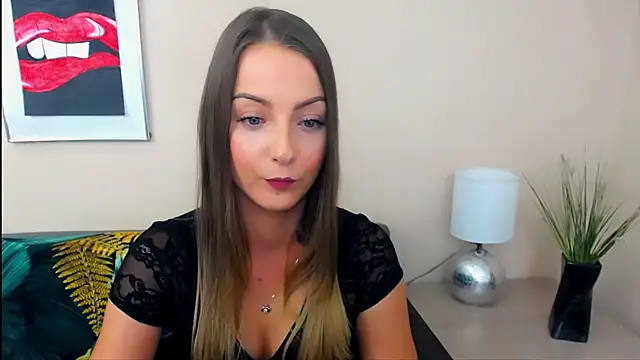 Snapshot of NatalieSexy chatting on 07-14-26, 10:43 NatalieSexy online show from 07-14-26, 10:43