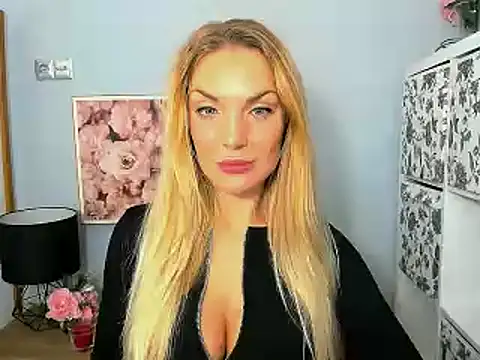 AulloraHoney online show from 12-06-24, 10:05