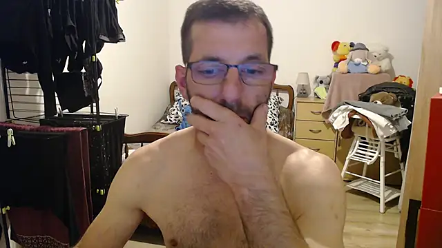 steph19x5 online show from 04-14-26, 08:59