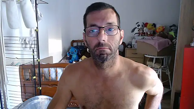 Snapshot of steph19x5 chatting on 07-13-26, 05:43 steph19x5 online show from 07-13-26, 05:43