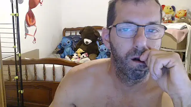 Snapshot of steph19x5 chatting on 07-14-26, 03:18 steph19x5 online show from 07-14-26, 03:18