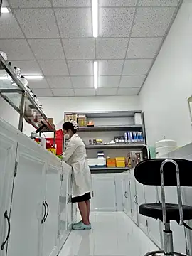 Snapshot of HinaLovely chatting on 02-05-26, 09:14 HinaLovely online show from 02-05-26, 09:14