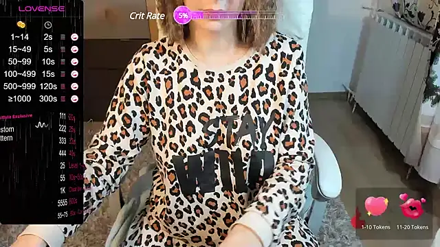 Snapshot of HornyNalia chatting on 01-07-25, 11:05 HornyNalia online show from 01-07-25, 11:05