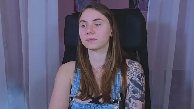  AnnaStark  online show from 01-04-25, 02:25