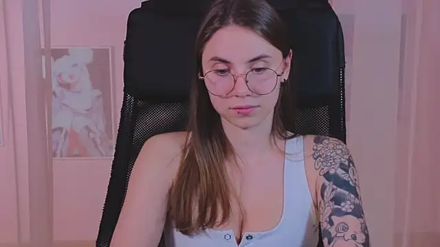  AnnaStark  online show from 03-22-25, 02:37